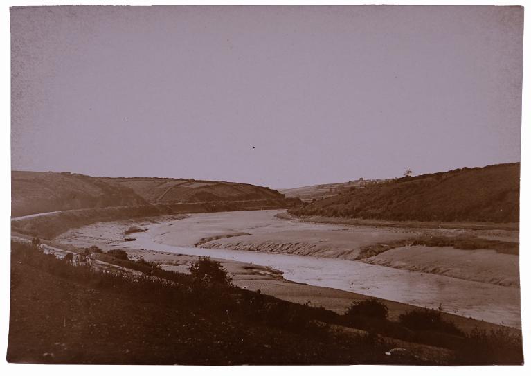 Paysage de bord de fleuve